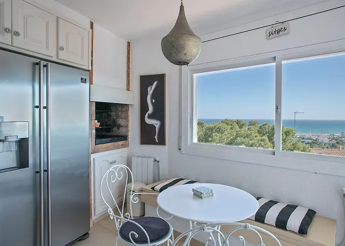 House With Amazing Views , Overlooking The Festival Town Of