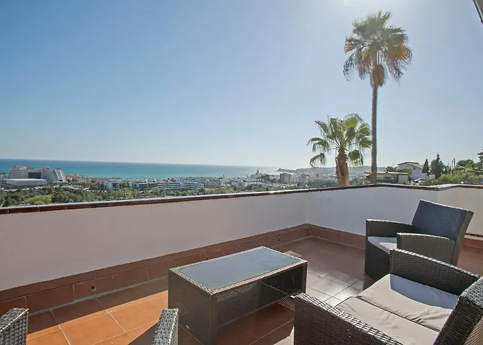 House With Amazing Views , Overlooking The Festival Town Of